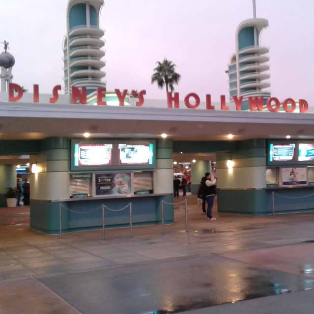 Disney Hollywood Studios MAin Entrance