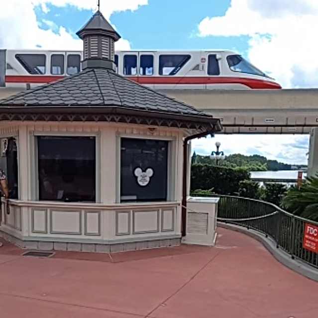 Monorail Disney World